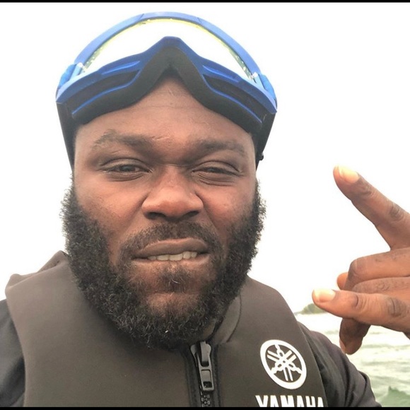 Meet your Posher, Prentice - Picture 1 of 1